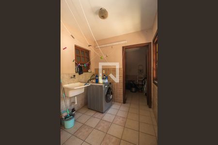 Casa à venda com 363m², 5 quartos e 2 vagasÁrea de Serviço