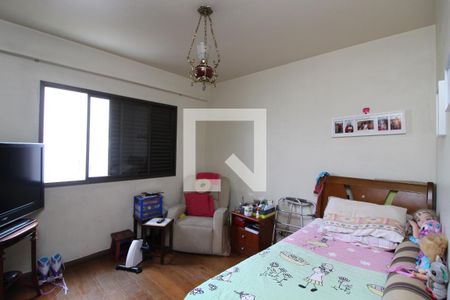 Quarto  de apartamento para alugar com 4 quartos, 148m² em Coração Eucarístico, Belo Horizonte
