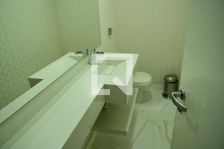 Casa de condomínio para alugar com 582m², 4 quartos e 4 vagasLavabo