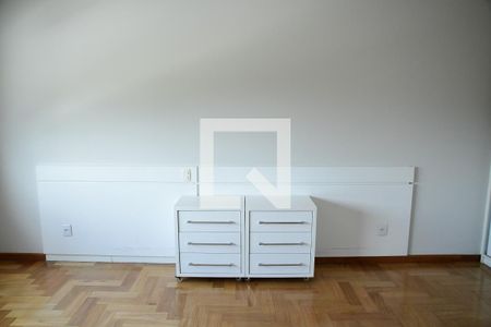 Casa de condomínio para alugar com 582m², 4 quartos e 4 vagasSuíte 4 