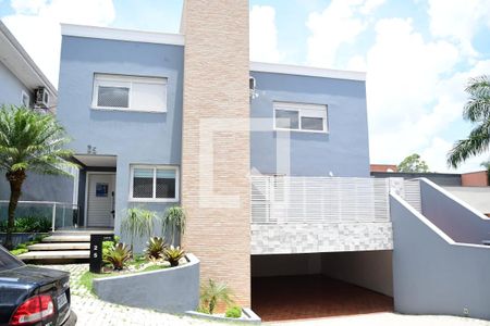 Casa de condomínio para alugar com 582m², 4 quartos e 4 vagasFachada