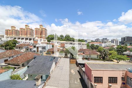 Quarto 1 de apartamento à venda com 2 quartos, 70m² em Teresópolis, Porto Alegre