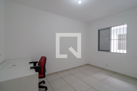 Casa de condomínio à venda com 110m², 3 quartos e 1 vagaQuarto 2