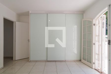 Quarto 1 de casa de condomínio à venda com 3 quartos, 110m² em Vila Suzana, São Paulo