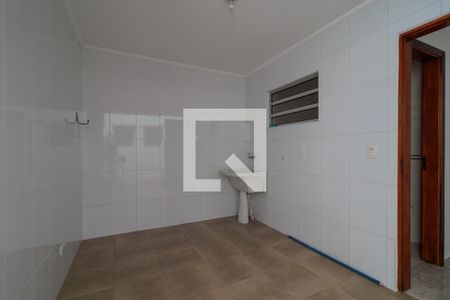 Casa de condomínio à venda com 110m², 3 quartos e 1 vagaÁrea de Serviço