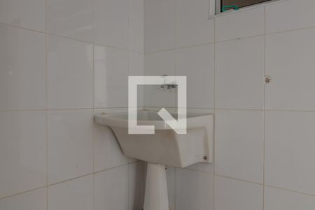 Casa de condomínio à venda com 110m², 3 quartos e 1 vagaÁrea de Serviço