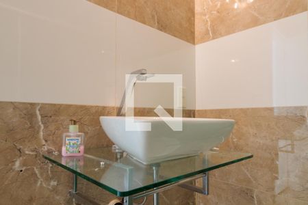 Casa de condomínio à venda com 110m², 3 quartos e 1 vagaBanheiro