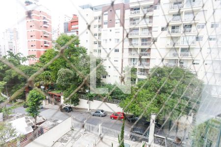 Varanda vista de apartamento para alugar com 2 quartos, 56m² em Vila Andrade, São Paulo