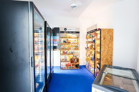 Apartamento para alugar com 56m², 2 quartos e 2 vagasmercado