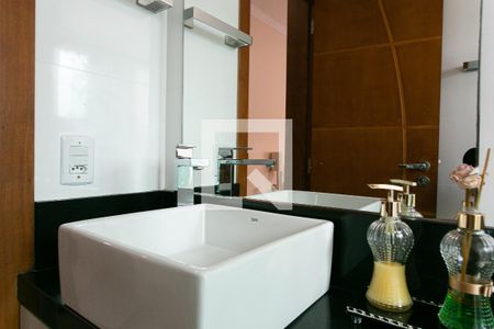 Apartamento à venda com 73m², 3 quartos e 2 vagasBanheiro da Suíte