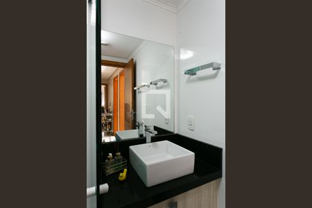 Apartamento à venda com 73m², 3 quartos e 2 vagasBanheiro Social