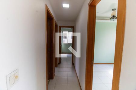 Corredor  de apartamento para alugar com 3 quartos, 80m² em Santa Rosa, Niterói