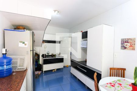 Casa à venda com 100m², 3 quartos e 2 vagasCozinha