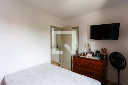 Casa à venda com 100m², 3 quartos e 2 vagassuíte