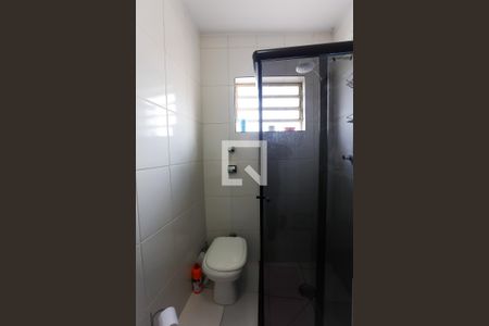 Casa à venda com 100m², 3 quartos e 2 vagasBanheiro da Suíte