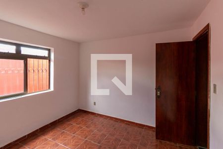 Casa à venda com 340m², 7 quartos e 3 vagas Casa à venda com 340m², 7 quartos e 3 vagasQuarto