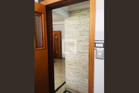 Casa à venda com 3 quartos, 440m² em Vila Carrao, São Paulo