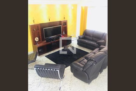 Casa à venda com 3 quartos, 440m² em Vila Carrao, São Paulo
