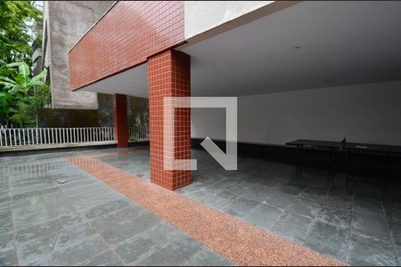 Apartamento para alugar com 90m², 2 quartos e 1 vaga Apartamento para alugar com 90m², 2 quartos e 1 vagaHall de entrada