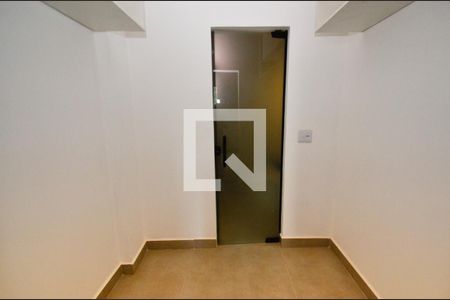 Apartamento para alugar com 90m², 2 quartos e 1 vaga Apartamento para alugar com 90m², 2 quartos e 1 vagaCloset