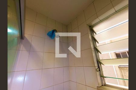 Apartamento à venda com 156m², 3 quartos e 1 vaga Apartamento à venda com 156m², 3 quartos e 1 vagaSuíte banheiro