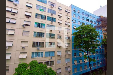 Sala vista  de apartamento à venda com 3 quartos, 156m² em Copacabana, Rio de Janeiro