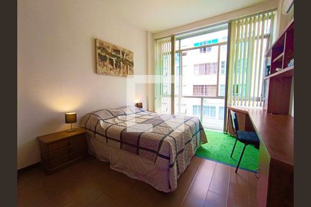 Apartamento à venda com 156m², 3 quartos e 1 vaga Apartamento à venda com 156m², 3 quartos e 1 vagaQuarto 1