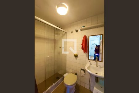 Apartamento à venda com 156m², 3 quartos e 1 vaga Apartamento à venda com 156m², 3 quartos e 1 vagaBanheiro serviço