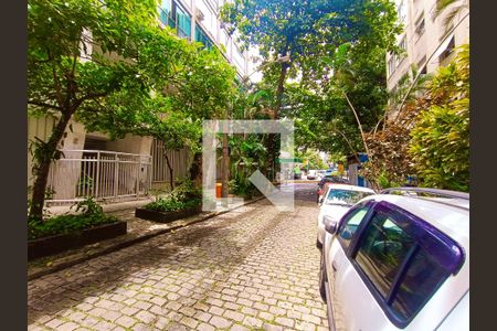 Apartamento à venda com 156m², 3 quartos e 1 vaga Apartamento à venda com 156m², 3 quartos e 1 vagaVista da Rua