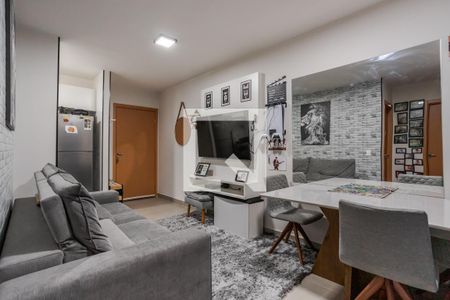 Sala de apartamento à venda com 2 quartos, 44m² em Rubem Berta, Porto Alegre