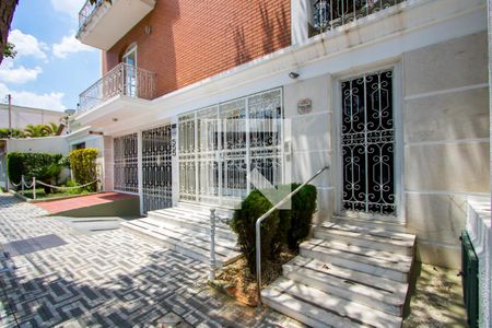 Apartamento à venda com 400m², 3 quartos e 3 vagas Apartamento à venda com 400m², 3 quartos e 3 vagasFachada