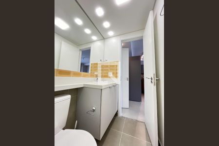 Apartamento para alugar com 38m², 1 quarto e sem vagaBanheiro 