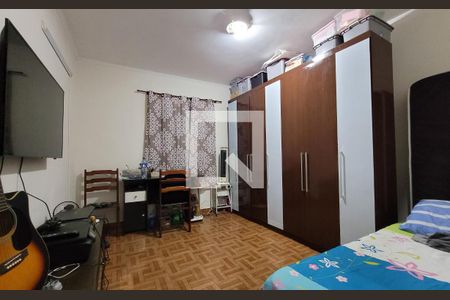 Casa à venda com 350m², 4 quartos e 2 vagasQuarto