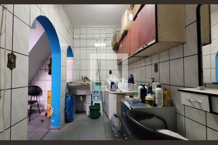 Casa à venda com 350m², 4 quartos e 2 vagasLavanderia