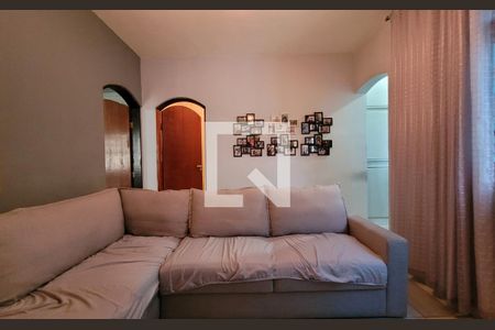 Casa à venda com 350m², 4 quartos e 2 vagasSala - Casa 2