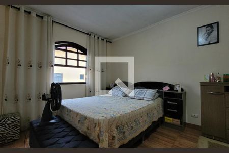 Casa à venda com 350m², 4 quartos e 2 vagasQuarto - Casa 2