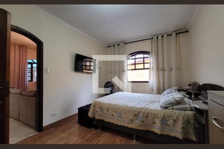 Casa à venda com 350m², 4 quartos e 2 vagasQuarto - Casa 2