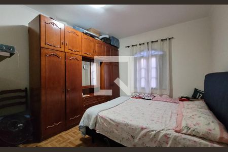 Casa à venda com 350m², 4 quartos e 2 vagasQuarto 2