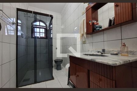 Casa à venda com 350m², 4 quartos e 2 vagasBanheiro - Casa 3