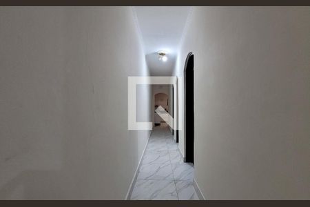 Casa à venda com 350m², 4 quartos e 2 vagasCorredor