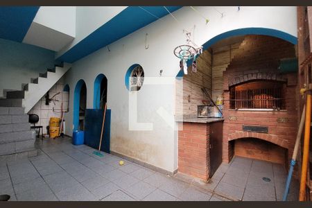 Casa à venda com 350m², 4 quartos e 2 vagasQuintal