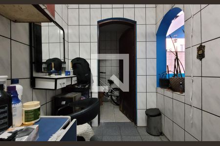 Casa à venda com 350m², 4 quartos e 2 vagasLavanderia