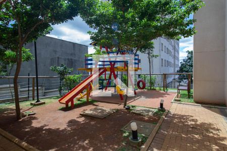 Apartamento à venda com 41m², 2 quartos e sem vagaÁrea Comum - Playground