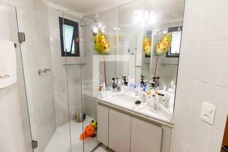 Apartamento para alugar com 150m², 3 quartos e 3 vagas Apartamento para alugar com 150m², 3 quartos e 3 vagasBanheiro Corredor