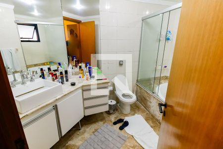 Apartamento para alugar com 150m², 3 quartos e 3 vagas Apartamento para alugar com 150m², 3 quartos e 3 vagasSuíte - Banheiro