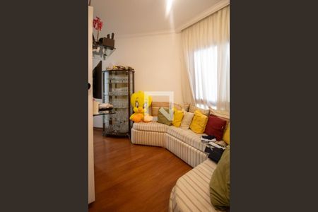 Sala de TV de apartamento para alugar com 3 quartos, 150m² em Vila Suzana, São Paulo