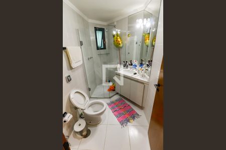 Apartamento para alugar com 150m², 3 quartos e 3 vagas Apartamento para alugar com 150m², 3 quartos e 3 vagasBanheiro Corredor