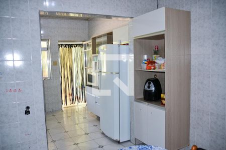 Casa à venda com 312m², 3 quartos e 4 vagasCozinha