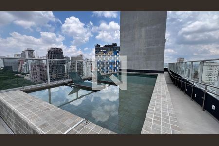 Studio à venda com 29m², 1 quarto e sem vagaPiscina