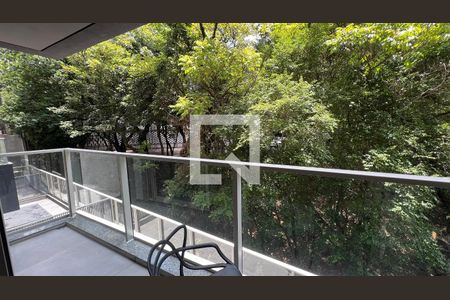 Sacada do quarto de kitnet/studio à venda com 1 quarto, 29m² em Pinheiros, São Paulo